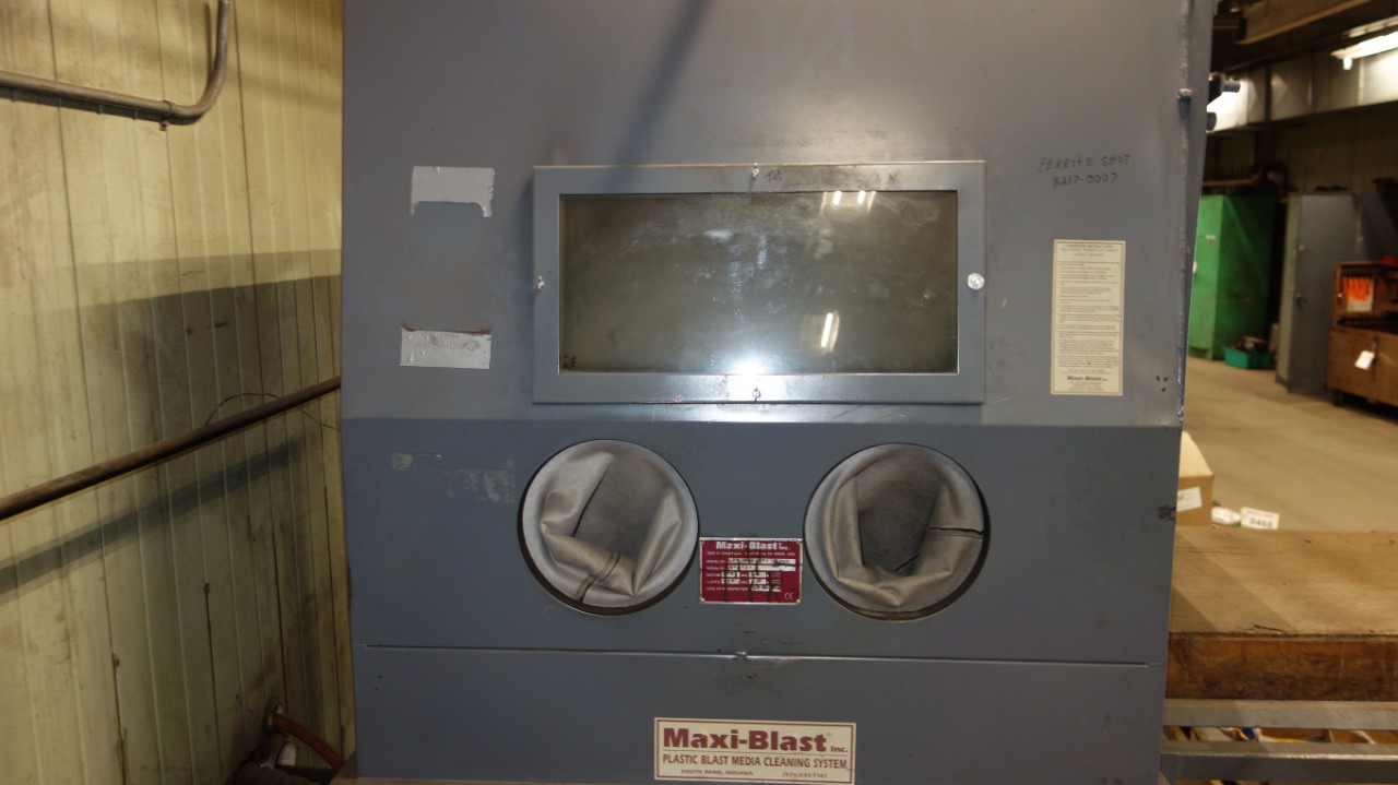 MAXI-BLAST SAND BLAST MEDIA CLEANING SYSTEM For Sale | Aucto