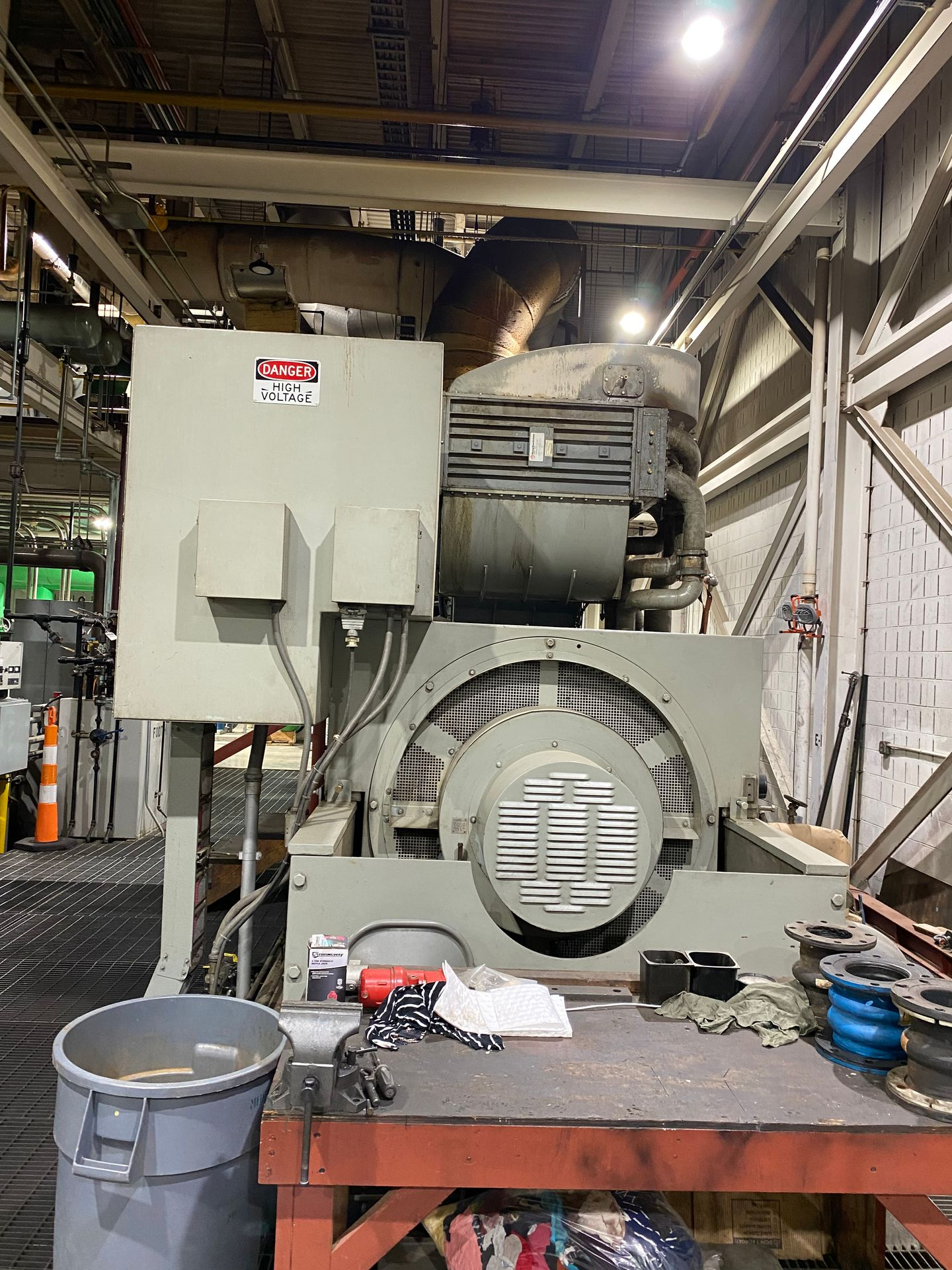 2000 3.2MW Fairbanks Enviro 38ETDD1/8 Turbocharged Dual Fuel Engine