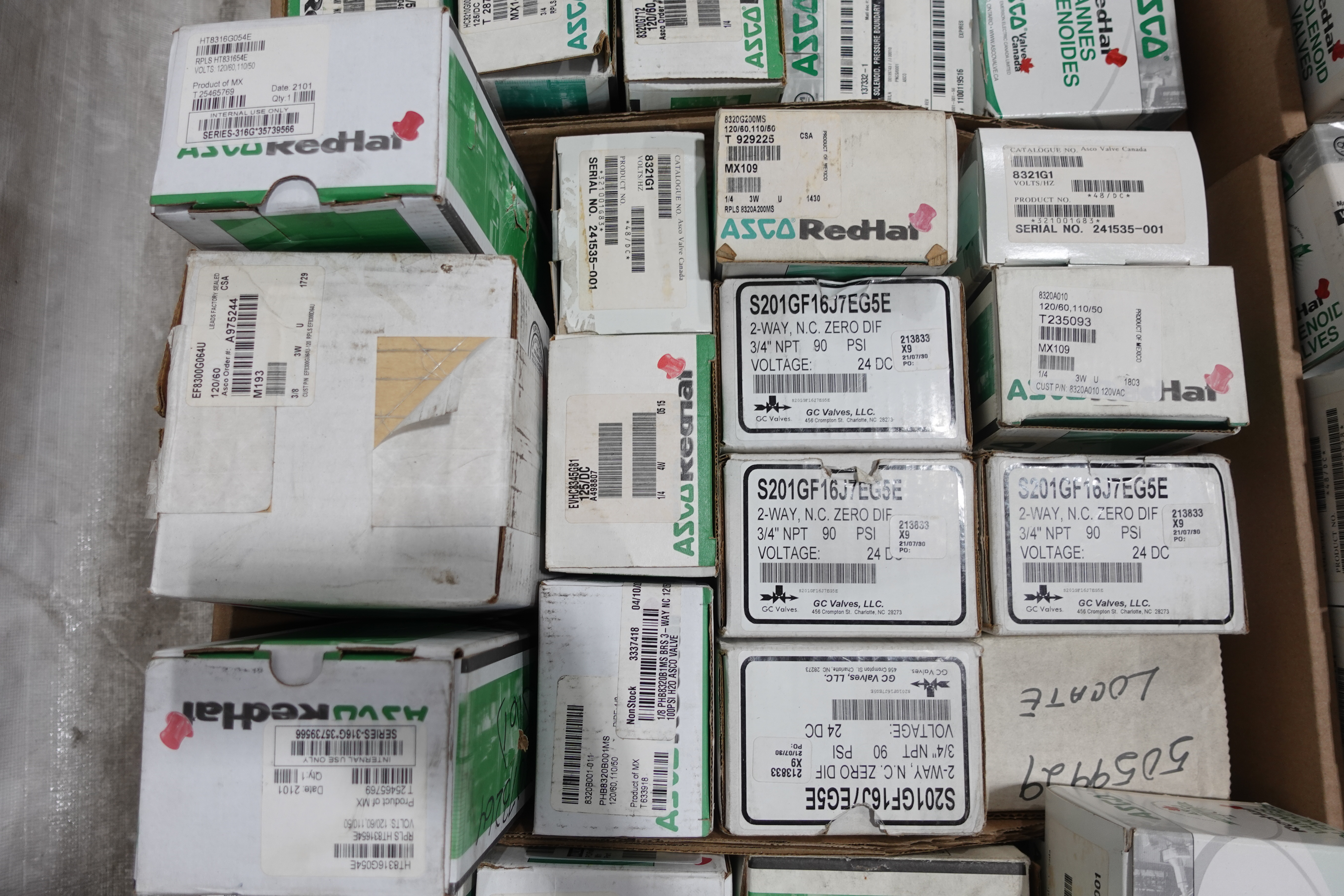 SKU 1727479 - PALLET OF ASSORTED SOLENOID VALVES, PARKER, SMC, CKD ...