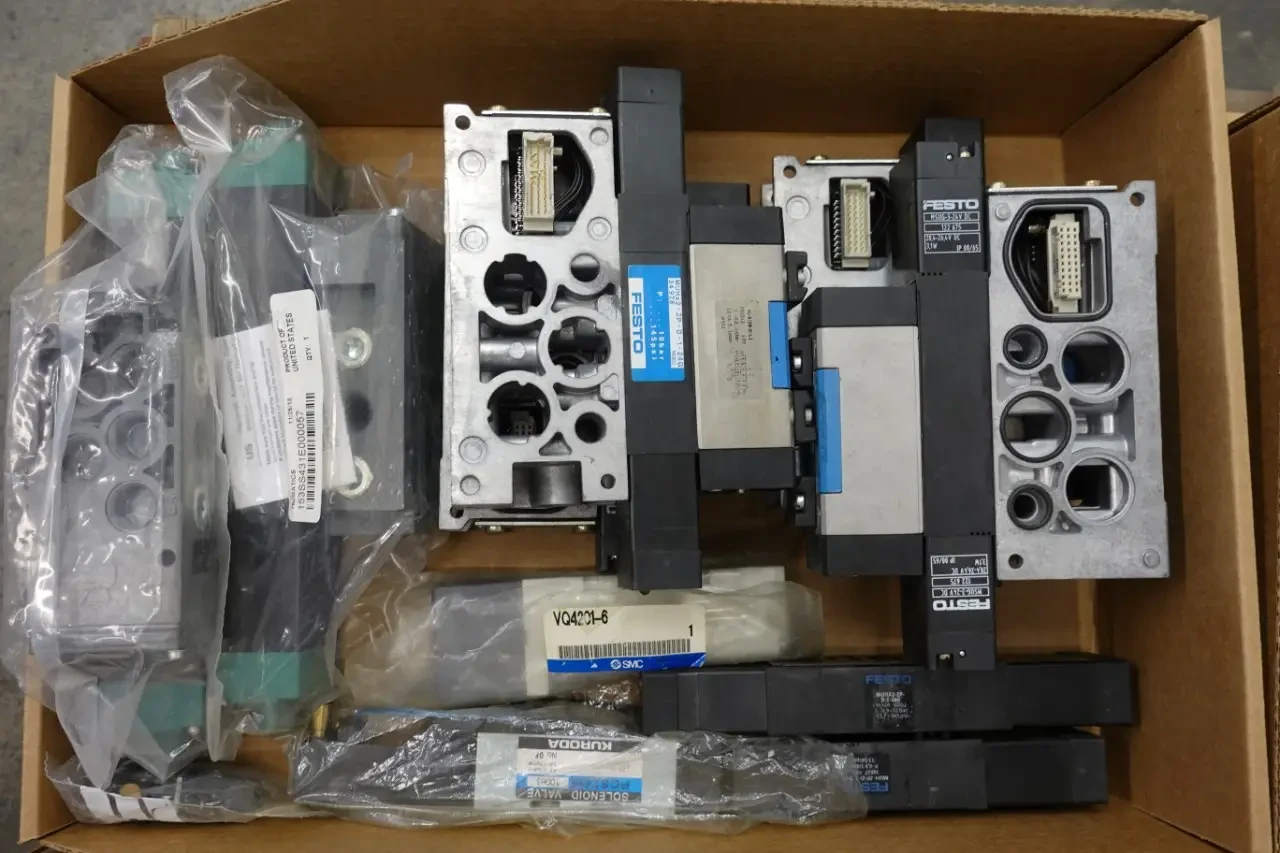 PALLET OF ASSORTED SOLENOID VALVES For Sale | Aucto