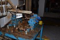 6x VICKERS HYDRAULIC DIRECTIONAL CONTROL VALVES