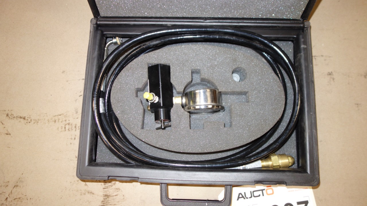 ACCUMULATOR CHARGING ASSEMBLY WITH CASE, GREER TRCG