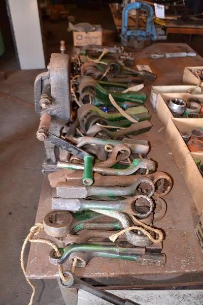 PROTO, WILLIAMS LARGE STRIKING WRENCHES,