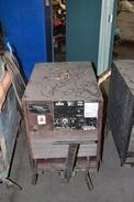 LINCOLN ELECTRIC IDEALARC R3R-400 VARIABLE VOLTAGE DC WEDLER