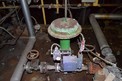FISHER E-BODY STAINLESS CONTROL VALVE 1-1/2IN CL150 667 ACTUATOR