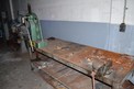 TABLE WITH PRESS