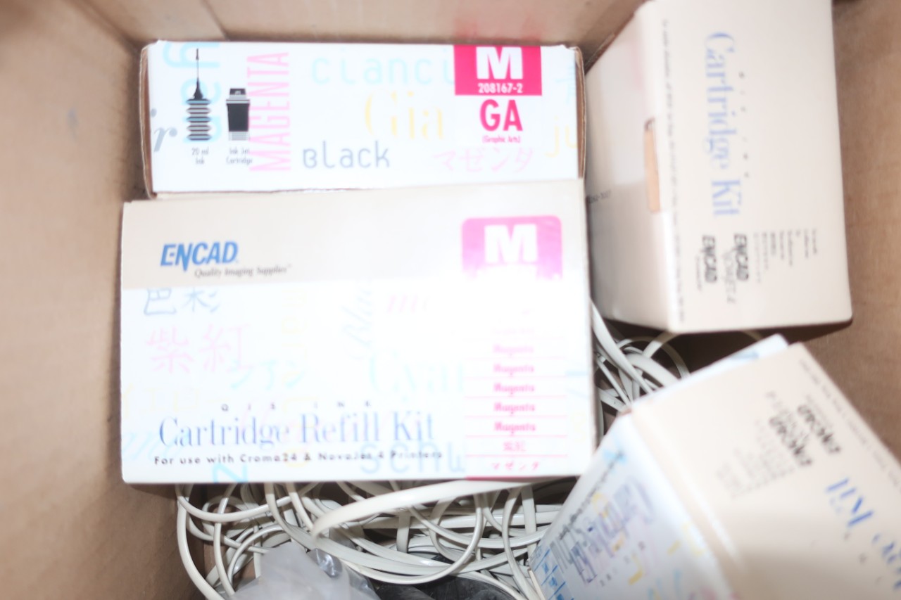 ENCAD CROMA 24 MODEL 892 PRINTER 100-240V 50-60HZ 2A For Sale | Aucto