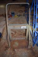 LENCO L-244 DOLLY