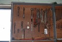 LOT OF CRESCENT PIPE STRIKING DOUBLE-ENDED WRENCHES HAMMER