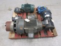 1 PALLET OF ASSORTED AC / DC MOTORS, US MOTORS, LEESON, RELIANCE, WEG, 0.5 HP TO 10 HP