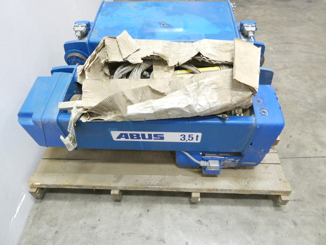 ABUS GM 2032 L6-191.21.243 E WIRE ROPE 3.5TON ELECTRIC HOIST For Sale ...
