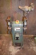 ELLIOTT 10 INCH DOUBLE ENDED GRINDER 220 V