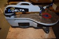 DELTA MACHINERY 40-570 120 V HIGH SPEED SCROLL SAW
