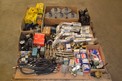 1 PALLET OF ASSORTED PNEUMATIC CYLINDERS AND PARTS