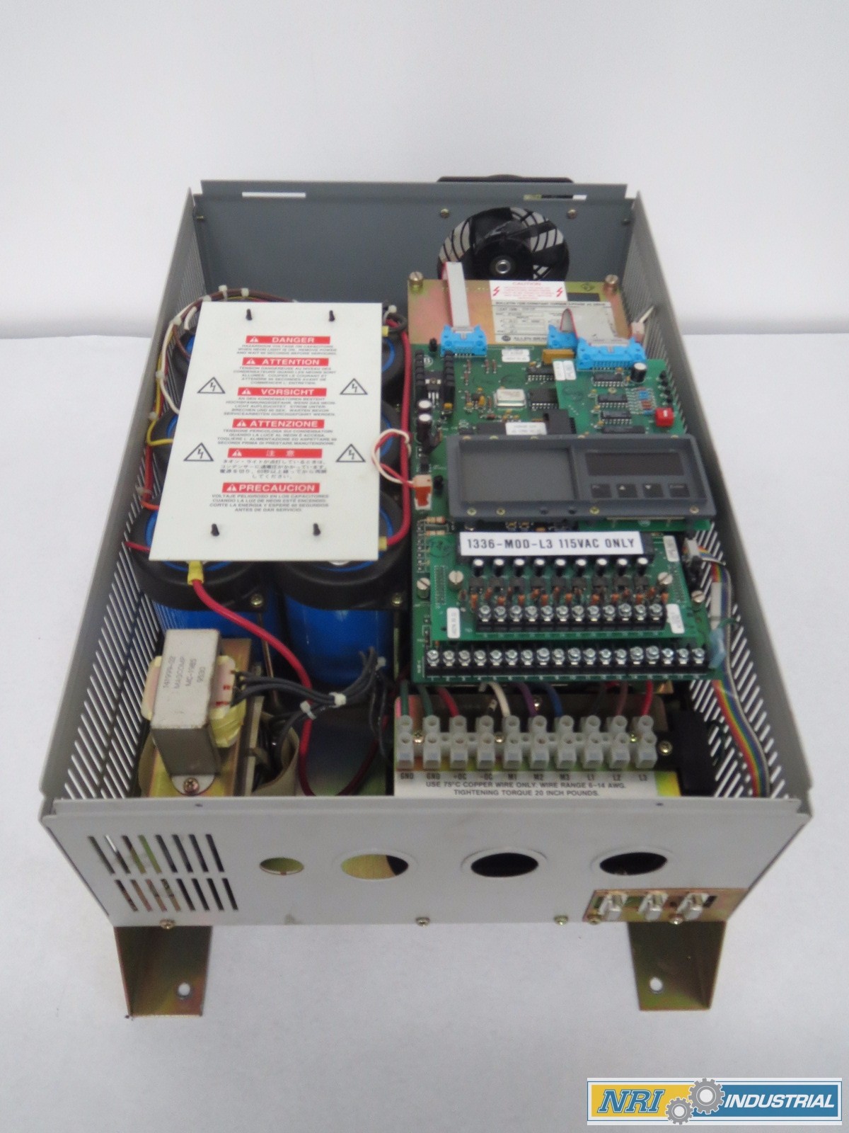 ALLEN BRADLEY 1336-C030-EOF 30HP AC DRIVE 575V-AC