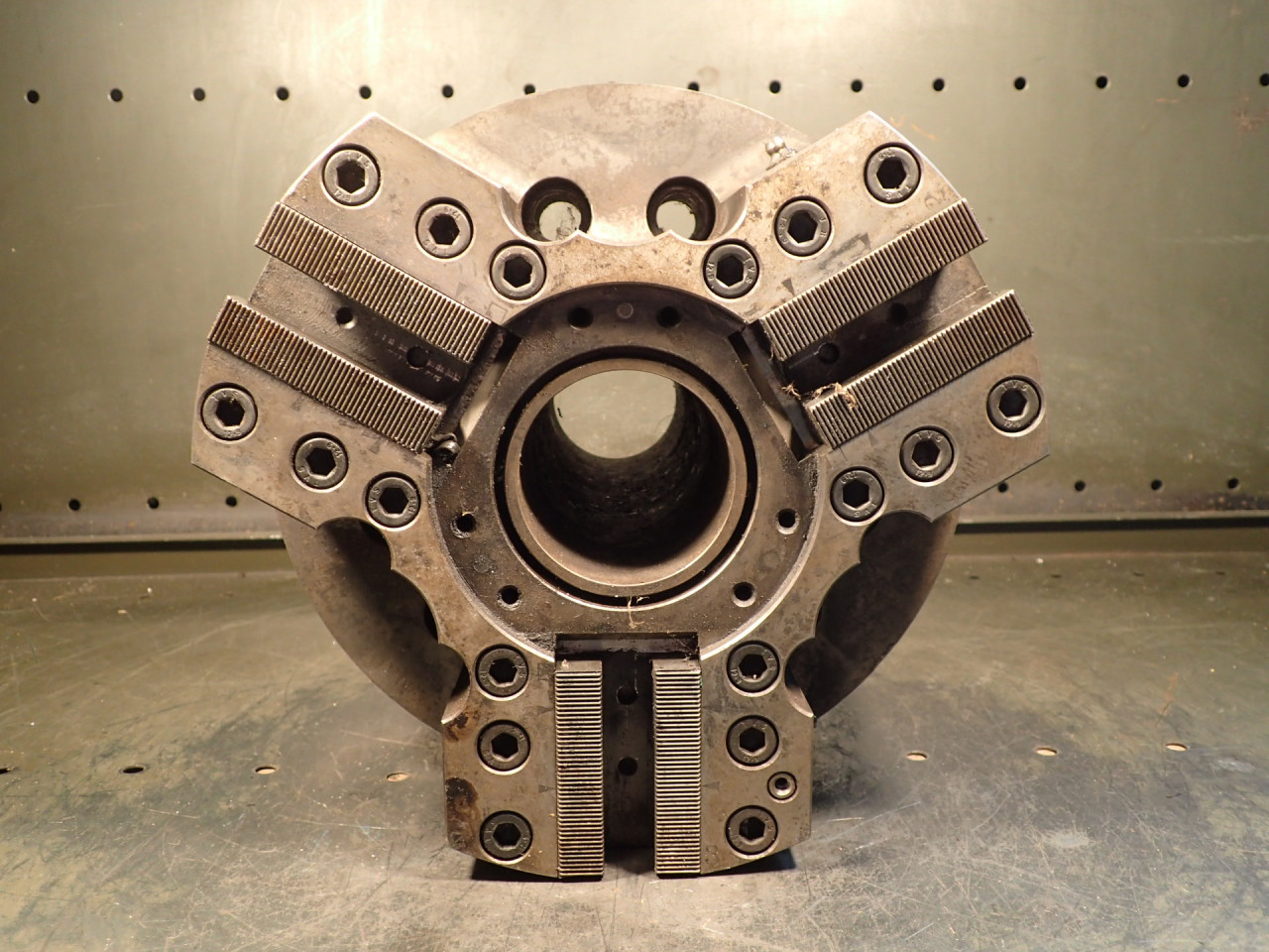 Hardinge SureGrip HM3108 10" CNC Power Lathe Chuck 21/2" Thru Hole