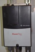 ALLEN BRADLEY POWERFLEX 70 7.5 HP AC MOTOR DRIVE