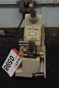 BAUSCH & LOMB MODEL 33.45.58 3L BENCH TYPE ABBE REFRACTOMETER
