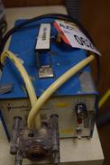 COLE FARMER MASTERFLEX 7520-10 PERISTALTIC PUMP