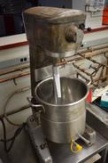 HOBART D-300 MIXER WITH JACKETED MIXER BOWL AND ATTACHMENT