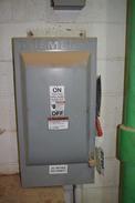 SIEMENS 200 A DISCONNECT SWITCH