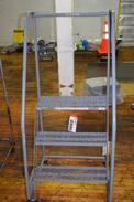 COTTERMAN 3 STEP ROLLING LADDER