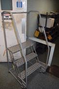 COTTERMAN 3 STEP ROLLING LADDER (DELAYED REMOVAL)