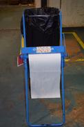 KIMBERLY CLARK ROLLING GARBAGE ASSEMBLY