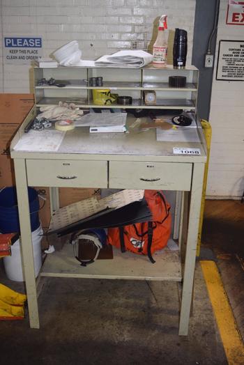 STEEL WORKERS DESK WITHOUT CONTENTS ~3 X 2.5 X 5\'