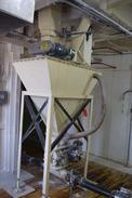 CAMCORP HOPPER BIN WITH 2 X SNOOT ROTARY VALVES AND GEAR MOTORS