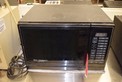 AMANA RADARANGE 1000 W MICROWAVE OVEN