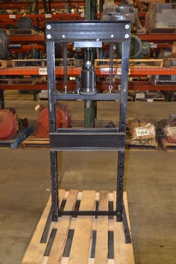 OMEGA LIFT EQUIPMENT 60200 20 TON SHOP PRESS
