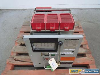 WESTINGHOUSE DS-416 1600A LOW VOLTAGE CIRCUIT BREAKER