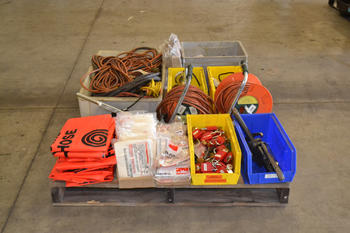 1 PALLET OF HAND TOOLS AND EXTENSION CORDS