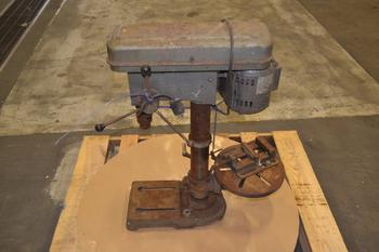 NU-WAY DM-16 16 SPEED HEAVY DUTY DRILL PRESS
