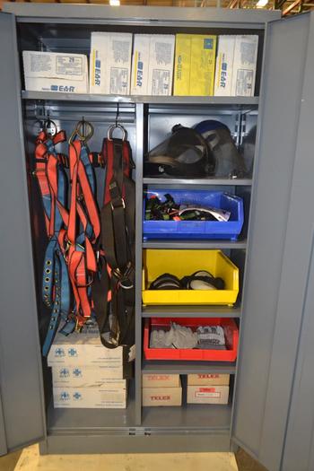 TOOL STORAGE CABINET WITH SAFETY EQUIPMENT CONTENTS