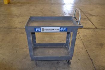 RUBBERMAID PLASTIC UTILITY CART