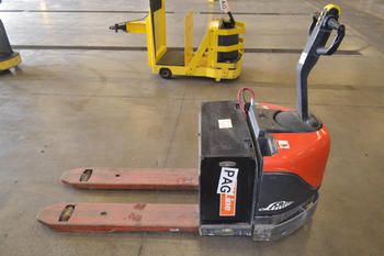 LINDE EW60 ELECTRIC LIFT TRUCK