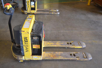 HYSTER W80Z ELECTRIC LIFT TRUCK