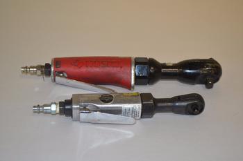 LOT OF 2 PNEUMATIC RATCHET SOCKET WRENCHES