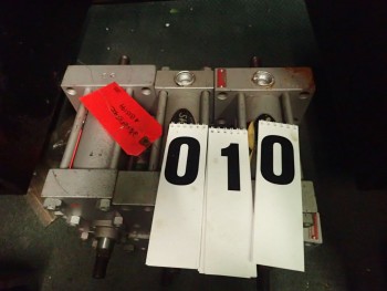 (9) Scheffer Hydraulic Cylinders 2.5\