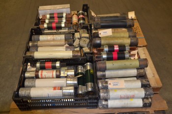 1 PALLET OF ASSORTED FUSES