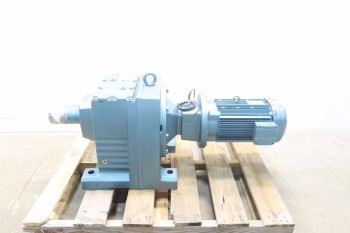 SEW EURODRIVE 10HP 460V-AC 1770 RPM 3PH 103.20:1 GEAR MOTOR
