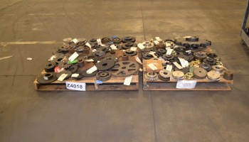 2 PALLETS OF ASSORTED SPROCKETS