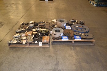2 PALLETS OF ASSORTED SPROCKETS