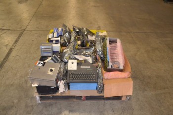 1 PALLET OF ASSORTED ELECTRICAL CONTROLS