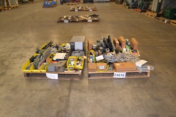 2 PALLETS OF ASSORTED ELECTRICAL CONTROLS