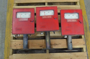 3 FOXBORO 43EP-F72SIF700A 0-300PSI ELECTRIC CONTROLLER (BRAMPTON)