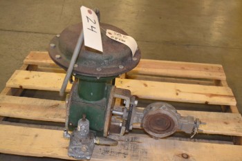 FISHER 1051 VEE DISC 3 IN 600 STAINLESS CONTROL VALVE