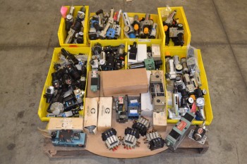 1 PALLET OF ASSORTED FILTER REGULATORS, SOLENOIDS